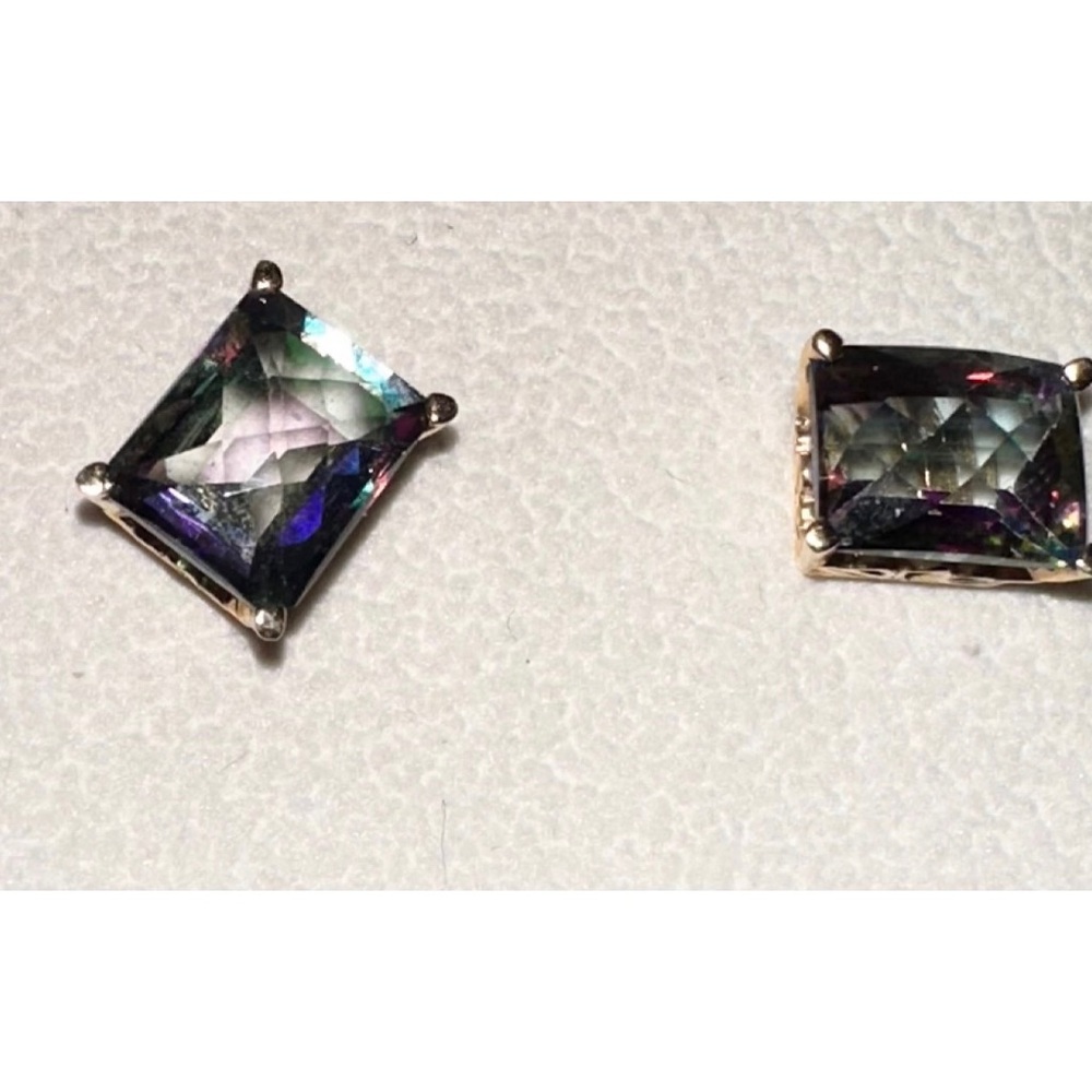 14k Stud Earrings